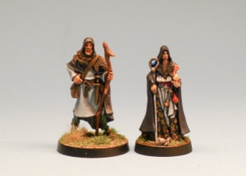 A couple of casters. Both are Red Box. The fellow on the left is new, and might function as a druid, or some sort of hedge wizard. The fellow on the right has been seen on this page before. He's seen quite a bit of use, and is looking a little worse for the wear.